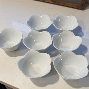 Pier 1 White Lotus Bowl Set